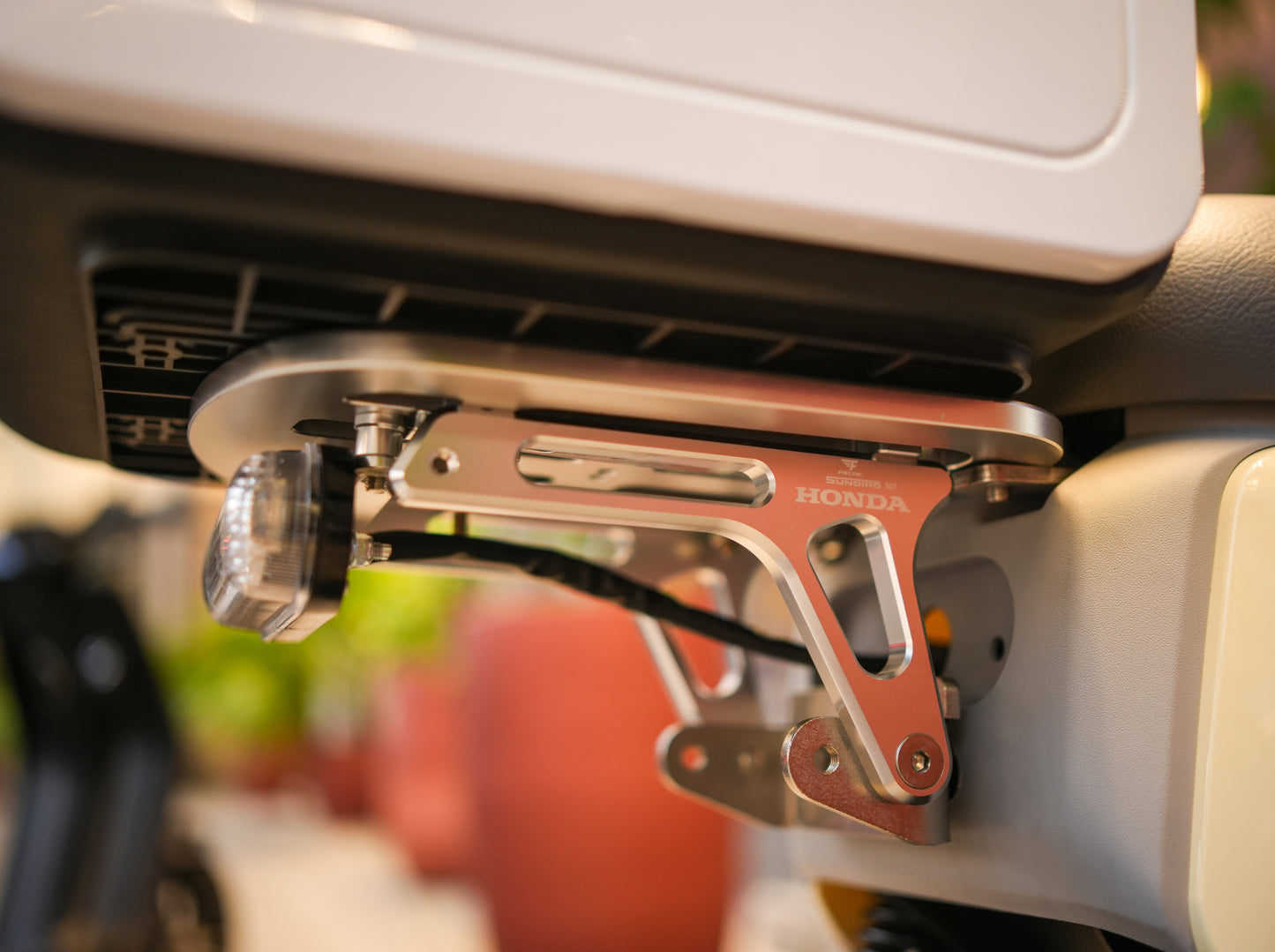 Sundiro Honda Aluminum Rack