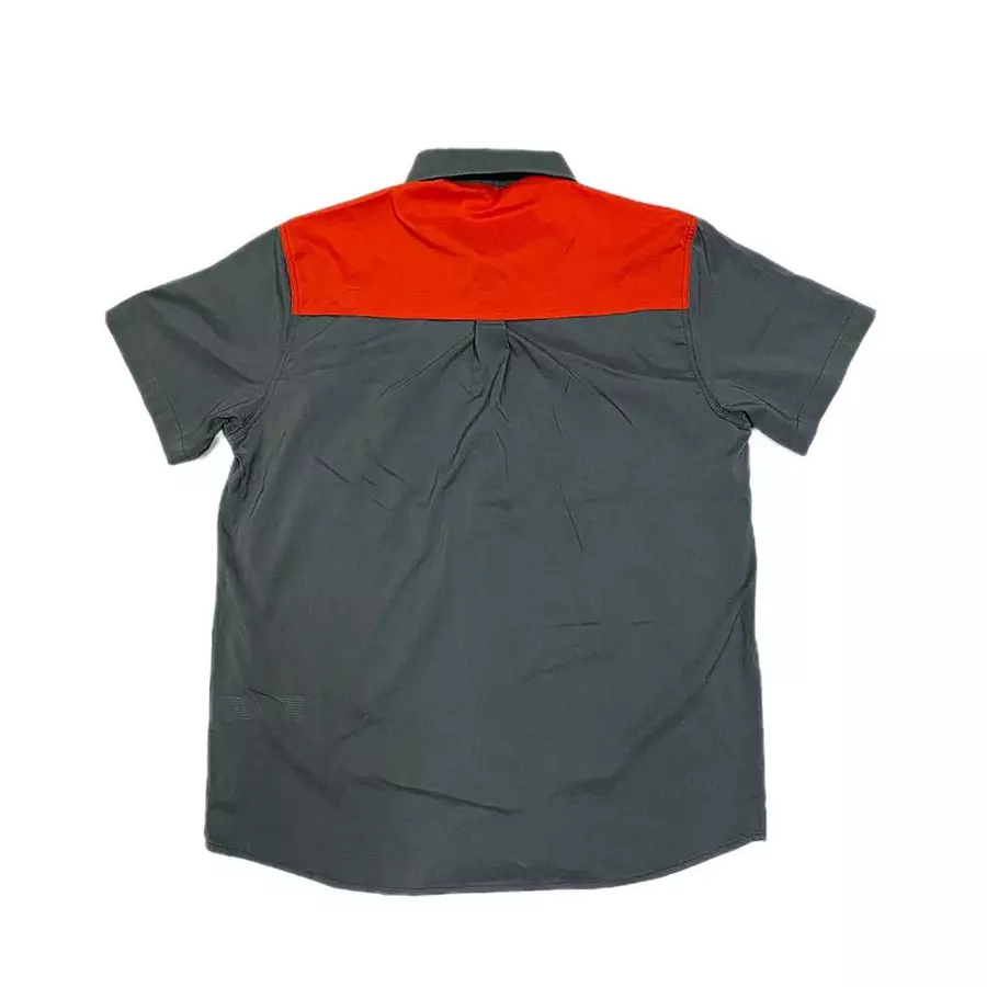 Courier Off Grid Button Down Shirt in Magma